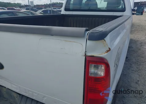 2011 Ford F-250 Xl from USA, damaged, VIN 1FT7W2B60BEC87842